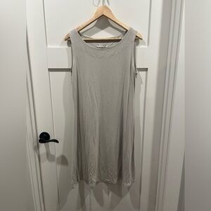Cut‎ Loose Sleeveless Shift Dress Size Large